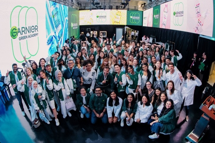 Garnier Green Academy - Graduation Group Photo (1)